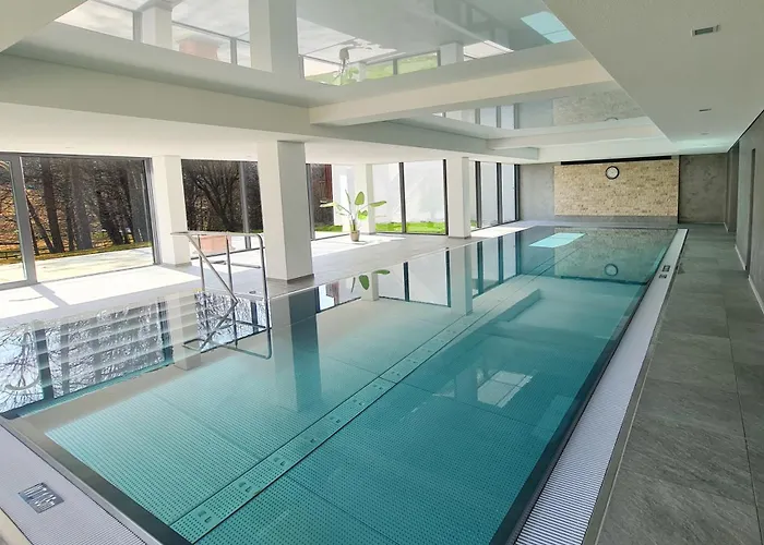 App 1003 - Ferientraum - Mit Indoorpool, Sauna, 3*